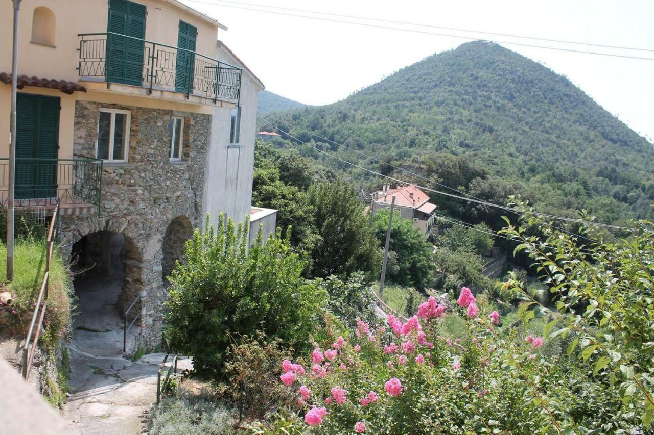 La Casetta Di Graziella Apartamento Vezzi Portio Exterior foto